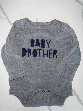 Cat & Jack Gray Long-Sleeve Baby One-Piece with Navy "Baby Brother"